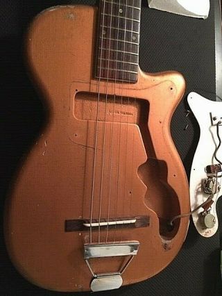 LOWEST ACTION EARLY 1950`s VINTAGE HARMONY H - 44 STRATOTONE GUITAR 100 8