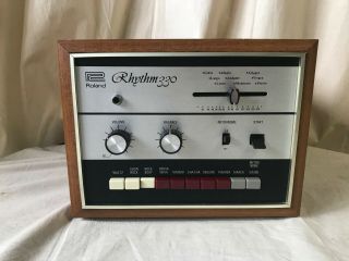 Roland TR - 330 Rhythm 330 Vintage Drum Machine built in speaker 2