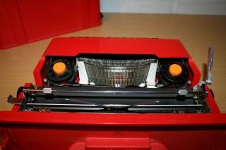 Vintage Olivetti Valentine S Red Typewriter in Case - Well 7