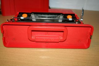 Vintage Olivetti Valentine S Red Typewriter in Case - Well 9
