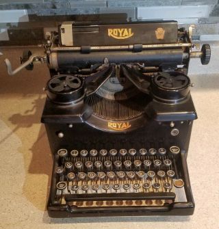 Antique Royal Typewriter Model 10 w/ Glass Windows,  vintage 3