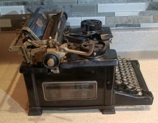 Antique Royal Typewriter Model 10 w/ Glass Windows,  vintage 5