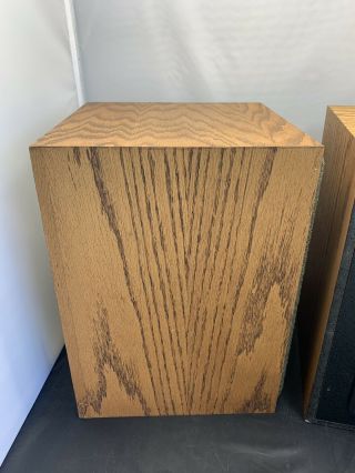 Klipsch KG1 Bookshelf Speakers (1 pair) - Vintage - Oak Cabinet 5