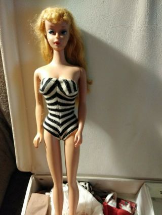 Vintage Barbie Doll - Fashion Case - Clothes,