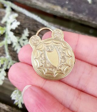 Antique Victorian Gold Tone Unusual Decorative Large Padlock Shape Locket Pendan 7