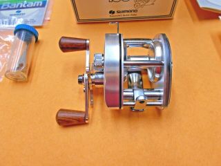 Vintage Shimano Bantam 100 Bait Cast Reel Boxed Set NOS Old Stock 4