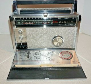 Vintage Zenith Transoceanic Royal 3000 - 1 Radio And