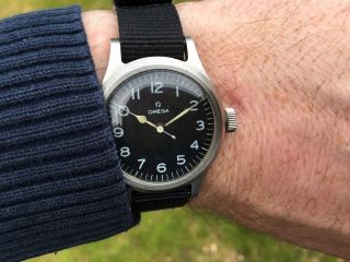 LOVELY VINTAGE OMEGA 56 AIR MINISTRY RAF PILOTS WATCH 30T2SC 4