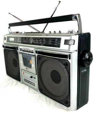 Minty VTG 1980s Sharp Ghettoblaster Boombox Radio Cassette Player GF - 8585 FM/SW1 2