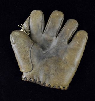 Circa 1927 Babe Ruth Store Model Glove By Draper & Maynard Extremely Rare
