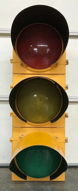 Vintage Traffic Signal Light Red Yellow Green 41” Aluminum