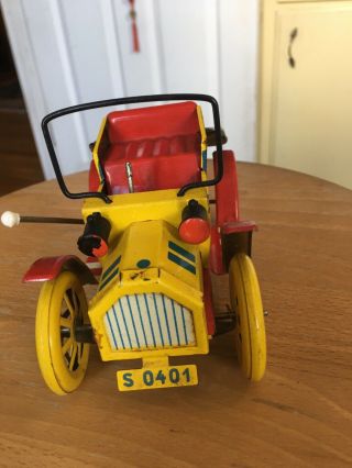 Vintage Tin Toy Wind Up Jalopy car Made In Japan 2