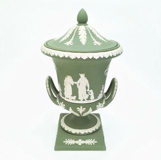 Vintage Wedgwood Cream On Green/celadon/sage Jasperware Footed Urn With Lid