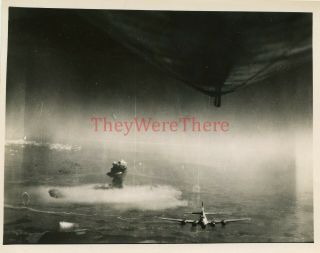 Wwii Photo - 463rd Bomb Group - B 17 Bomber Planes In Flight W/ Bombs On Target - 1