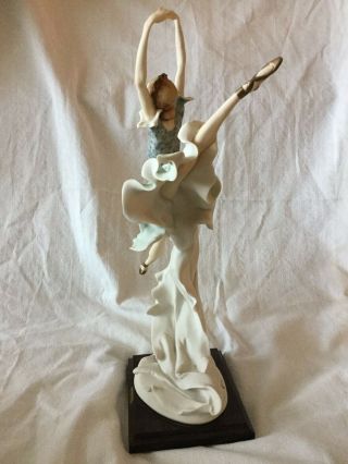 Flying Ballerina by Giuseppe Armani,  Florence,  Italy 0503P RETIRED VINTAGE 2