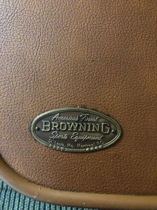 Vintage Browning Trunk Style Gun Case.  Approx.  32 x 9 x 4 1/4 2