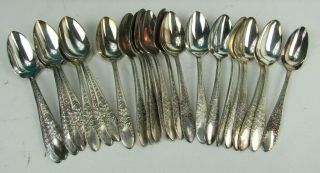 91 PC ROSE AND LEAF National Silver Co Silverplate Flatware Set Case 3