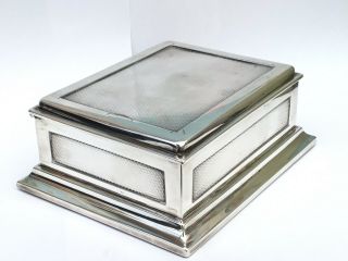 Antique Asprey Silver Table Cigarette Box,  1913 3