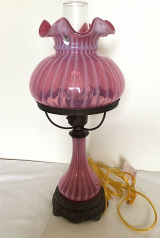 VINTAGE FENTON CRANBERRY OPALESCENT SPIRAL OPTIC LAMP S12 5