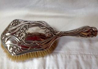 Art Nouveau,  1904,  Chester Solid Silver Backed Pure Bristle Hair Brush