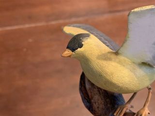 Fantastic Vintage Miniature American Goldfinch Bird Carving signed Emily Lee ? 4