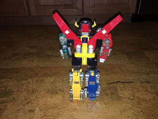 Vintage voltron Transformer Robot 6