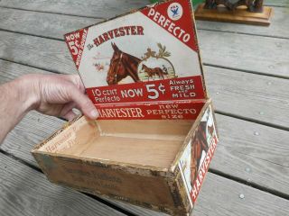 Antique Harvester Perfecto Cigar Box,  Horse Images All In Good Shape