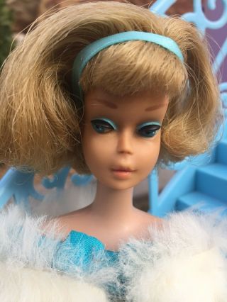 Vintage American Girl Sidepart Ash Blonde Barbie
