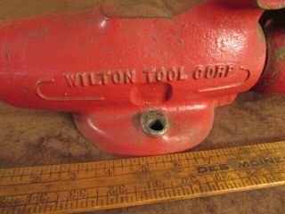 Wilton tool Corp No.  4 red Vise 840 vintage Knife blade making blacksmith 4 inch 2