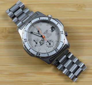 Vintage HEUER 2000 Chronograph Quartz Men ' s Watch Stainless NEEDS SERVICE 2