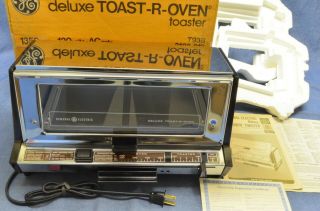 C.  1979 Vintage,  Ge General Electric Deluxe Toast - R - Oven Toaster T93b