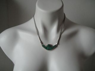 VINTAGE RAY TRACEY KNIFEWING NAVAJO MALACHITE INLAY STERLING SILVER NECKLACE 3