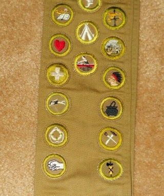 Vintage Boy Scout Sash with 25 Merit Badges 3