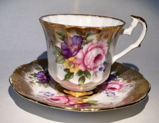 Elizabethan Fine Bone China England Rare Teacup & Saucer Gold W/pink/blue Floral