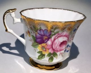 Elizabethan Fine Bone China England Rare Teacup & Saucer Gold w/Pink/Blue Floral 4