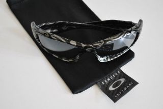 Oakley Vtg Sunglasses Monster Dog Tribal Limited Edition Black Camo Rare