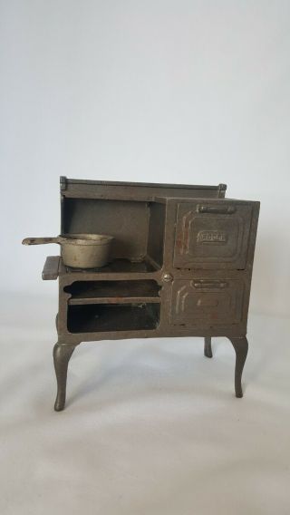 Arcade Vintage Cast Iron Stove With Cook Pot Dollhouse Toys 1920 