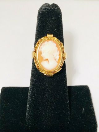 Vintage Solid 18k Yellow Gold Cameo Ring Size 6 6.  4g