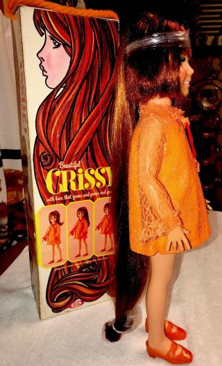 VINTAGE IDEAL HAIR TO THE FLOOR CRISSY DOLL 5