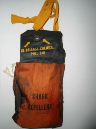 Ww2 Military Usn Chemical Shark Repellent Pilot Aviator Emergency Survival Gear