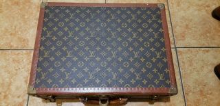 Vintage Louis Vuitton monogram trunk 2