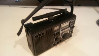 Vintage Panasonic RF - 2200 8 Band AM/FM Short Wave Radio 3