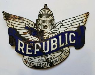 Vintage Collectible Advertising Republic Auto Insurance License Plate Topper