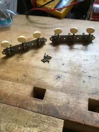 Vintage 1945 Gibson J - 45 Banner Guitar Tuners.  Tuning Pegs.  Wartime L - 00 Lg