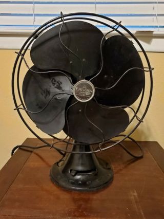 Vintage Emerson 12 " Electric Fan,  3 Speed Oscillating Model 77646 Ak