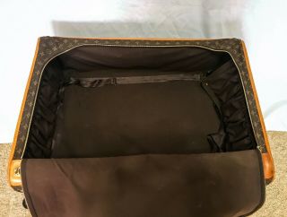 TWO Vintage Louis Vuitton Pullman Monogram Suitcases - Check them out 11