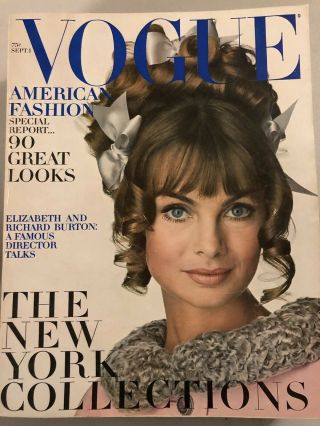 10 1967 Vintage Vogue Magazines Twiggy Mia Lauren Hutton 7
