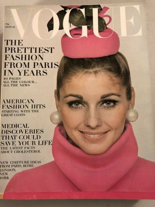 10 1967 Vintage Vogue Magazines Twiggy Mia Lauren Hutton 8
