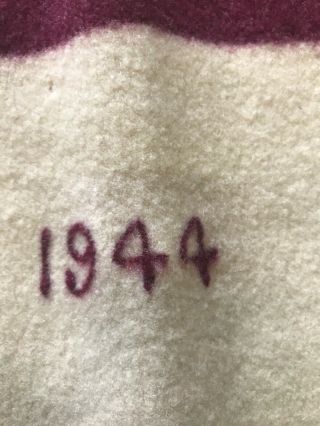 U.  S.  ARMY WWII 1944 WHITE WOOL BLANKET M.  D.  MEDICAL KHAKI W/ MAROON 75”x49” 8