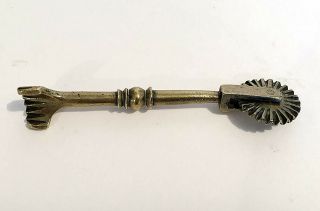 Early English Brass Culinary Pie Jigger / Cutter / Crimper,  18th Or 19th Century